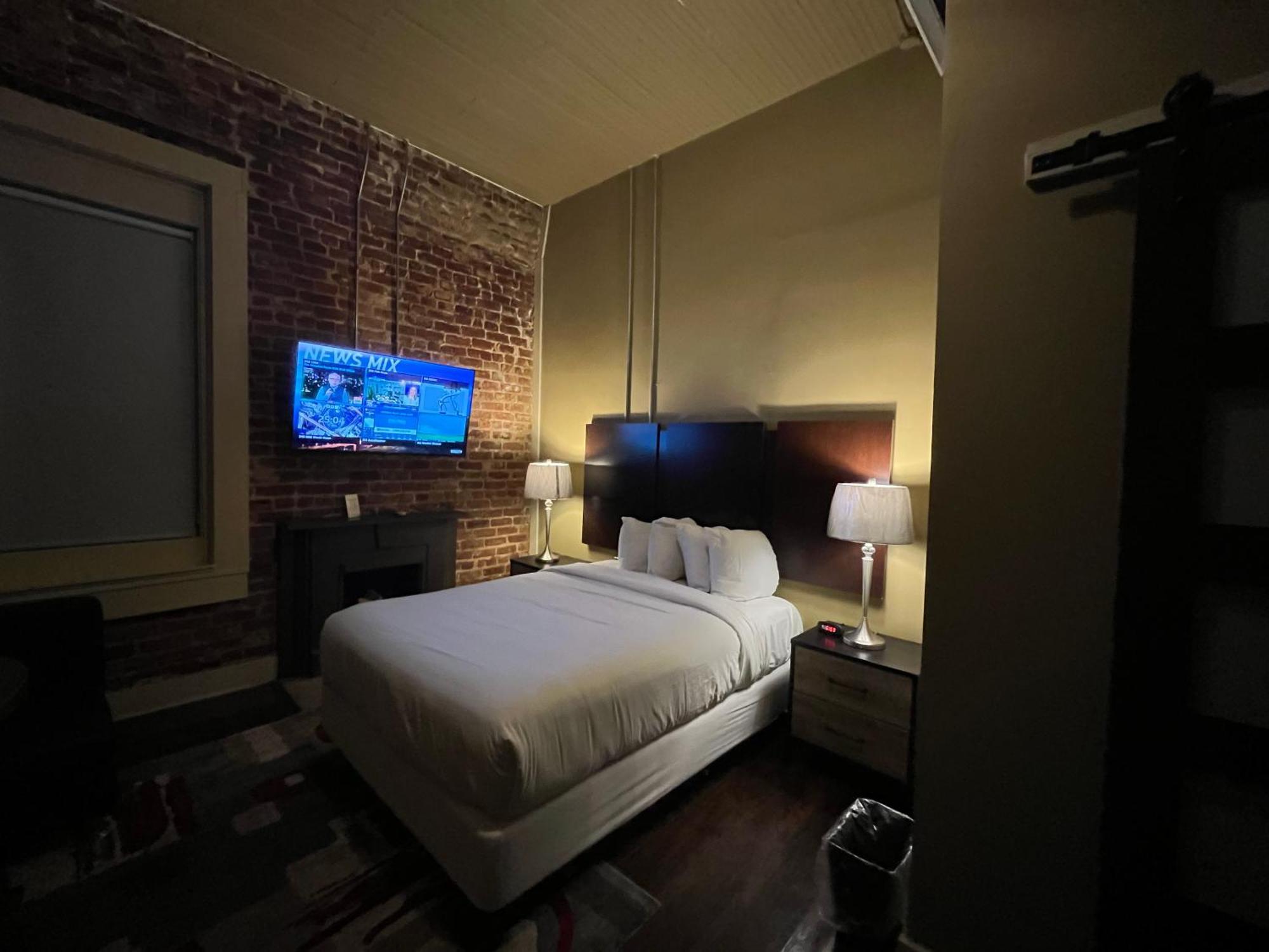 The Skylight Hotel Greenville Buitenkant foto