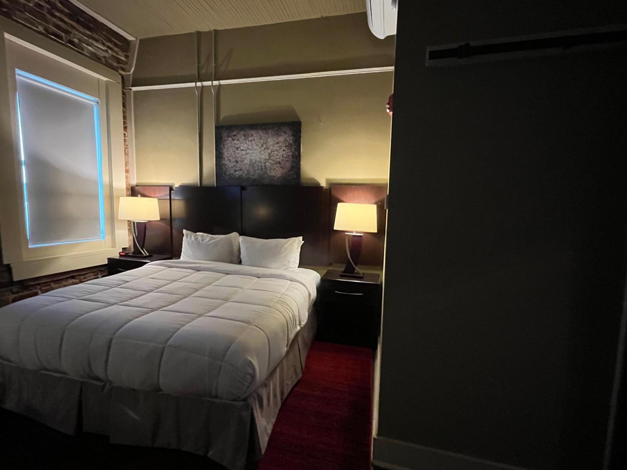 The Skylight Hotel Greenville Buitenkant foto