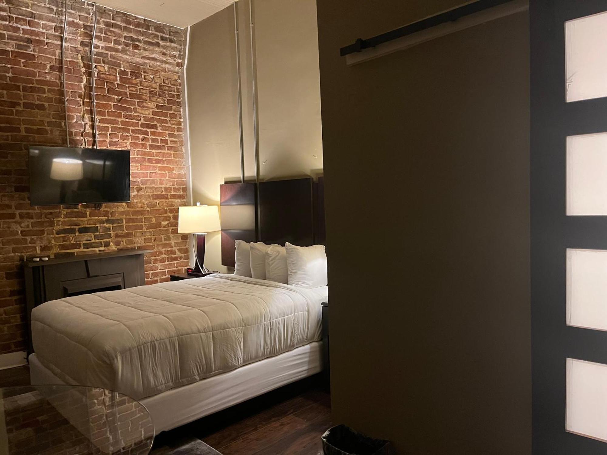 The Skylight Hotel Greenville Buitenkant foto