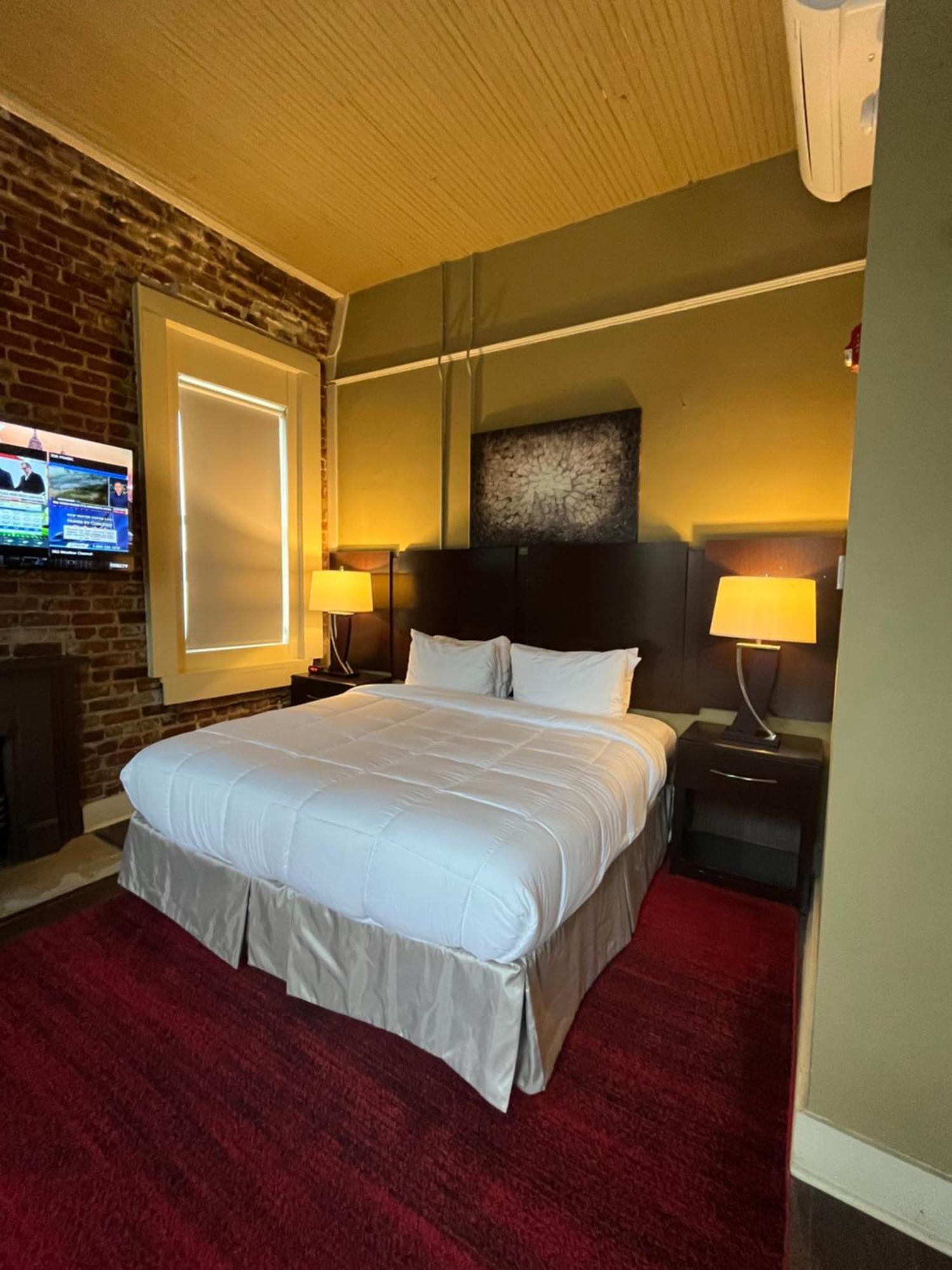The Skylight Hotel Greenville Buitenkant foto