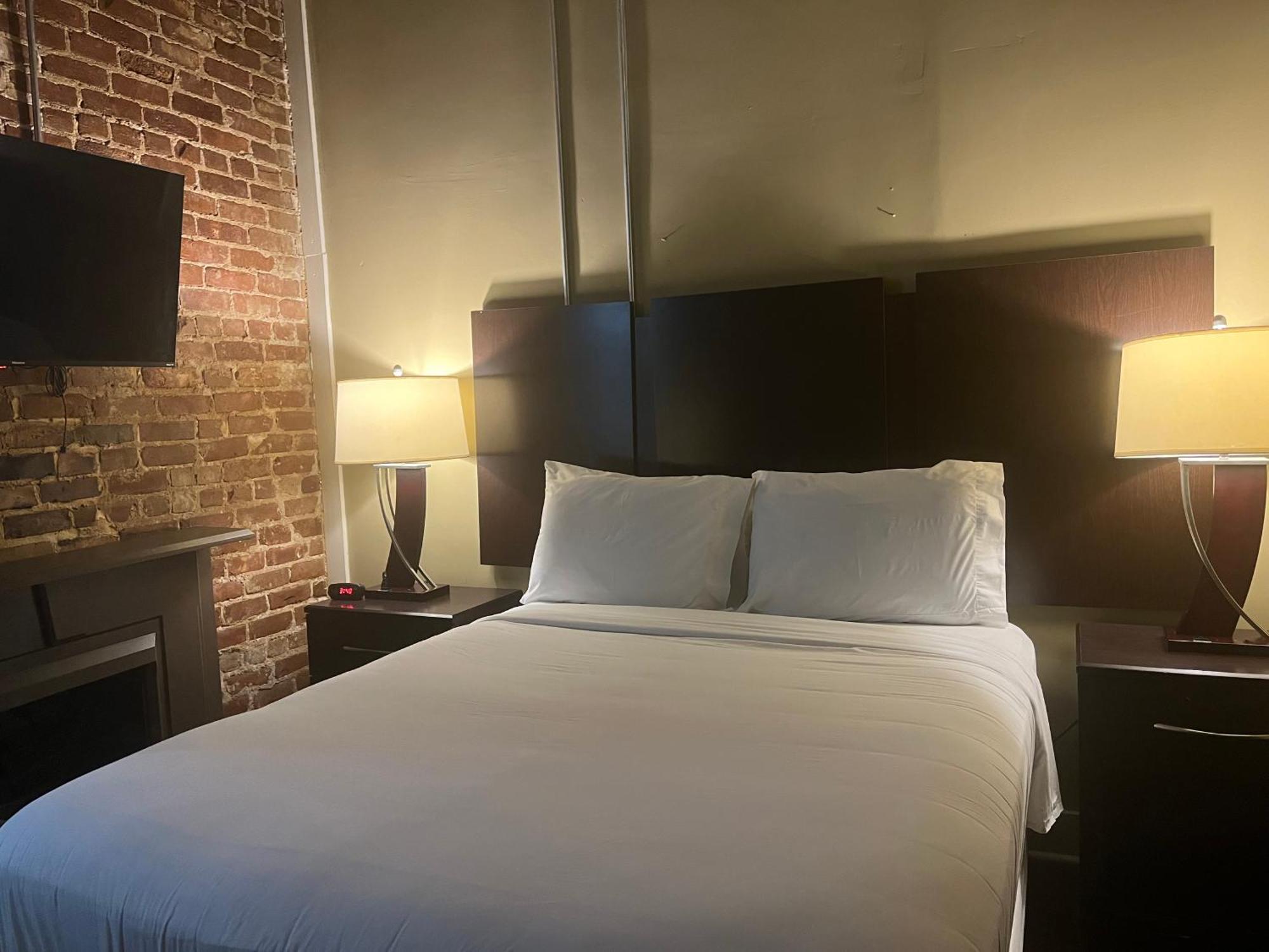 The Skylight Hotel Greenville Buitenkant foto
